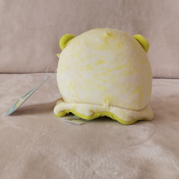 Squishmallow Duna the Dumbo Octopus 5 inches yellow sea animal - Picture 3 of 5